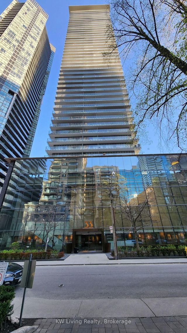 2507 - 33 Charles Street E