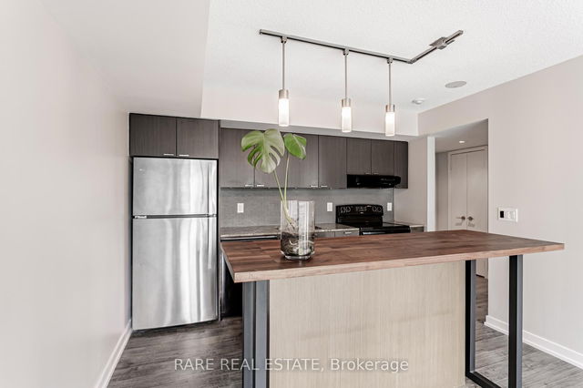 1209 - 110 Charles Street E