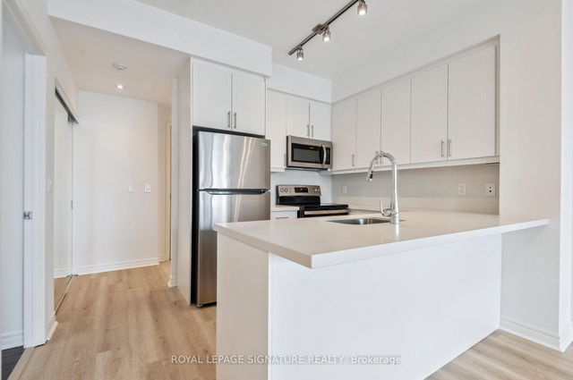 233 - 2885 Bayview Avenue