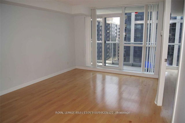 2707 - 4978 Yonge Street W