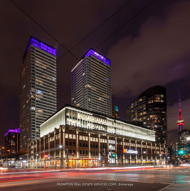 1202 - 19 Bathurst Street