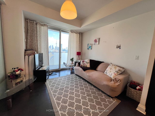 2503 - 1080 bay Street