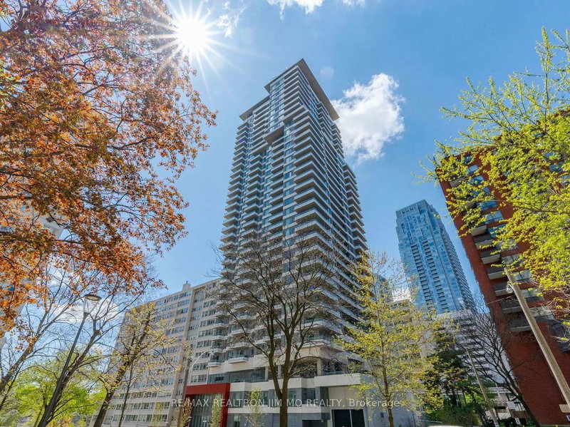 1716 - 50 Dunfield Ave, Toronto, M4S 0E4 | Image 2
