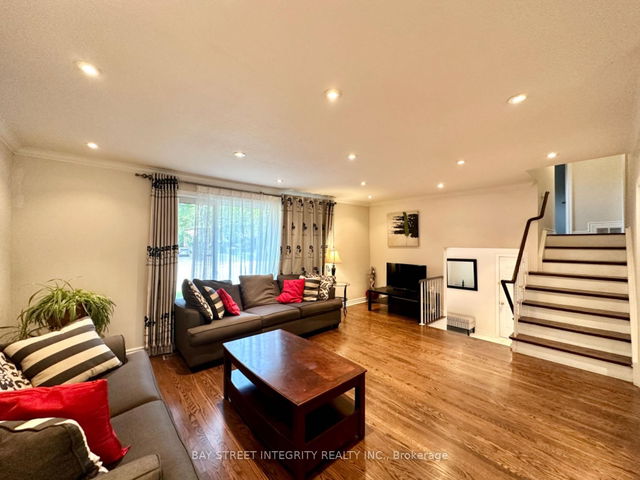 35 Lailey Crescent