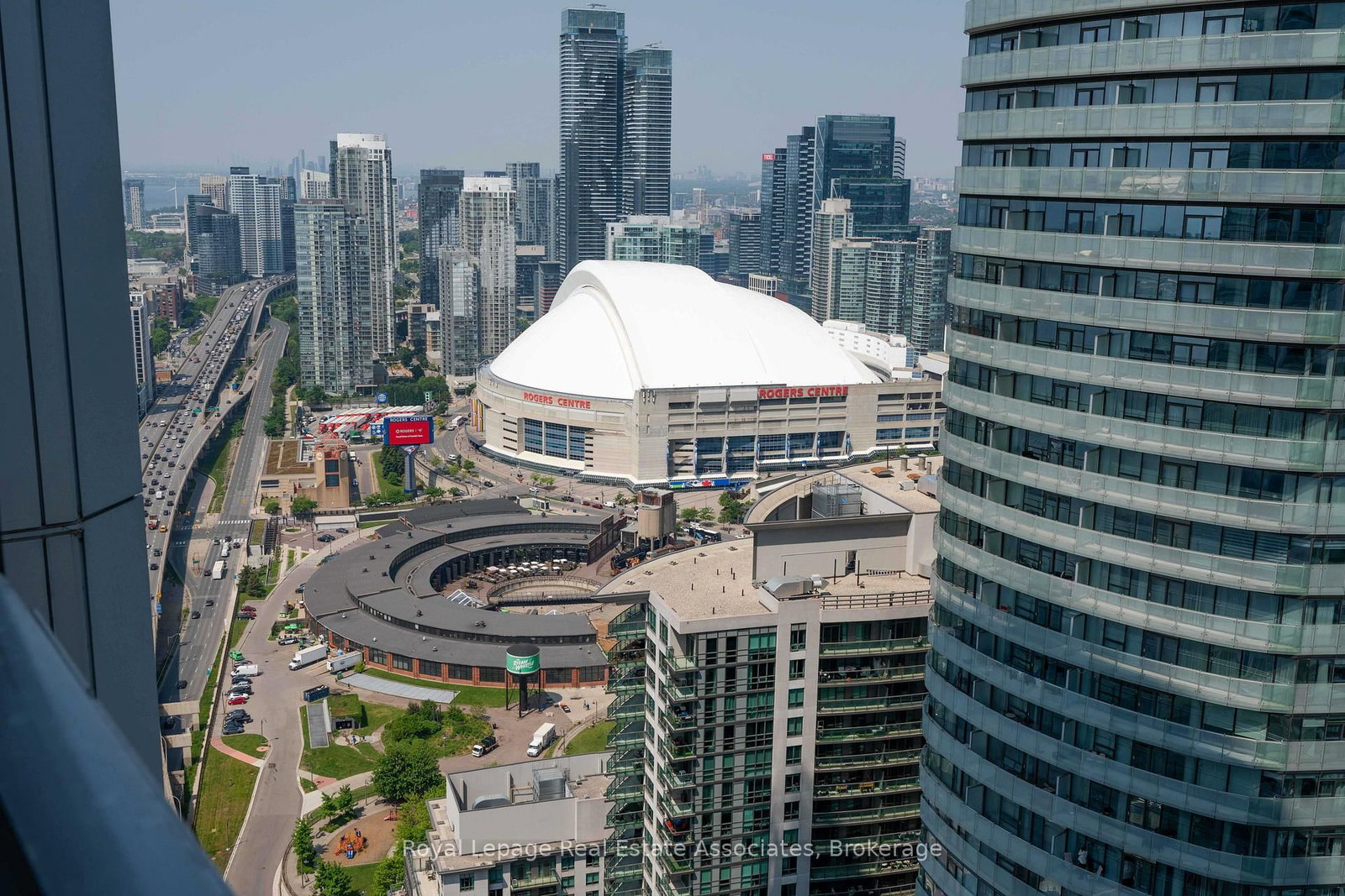 10 York Street, Unit 4603 - Photo 23