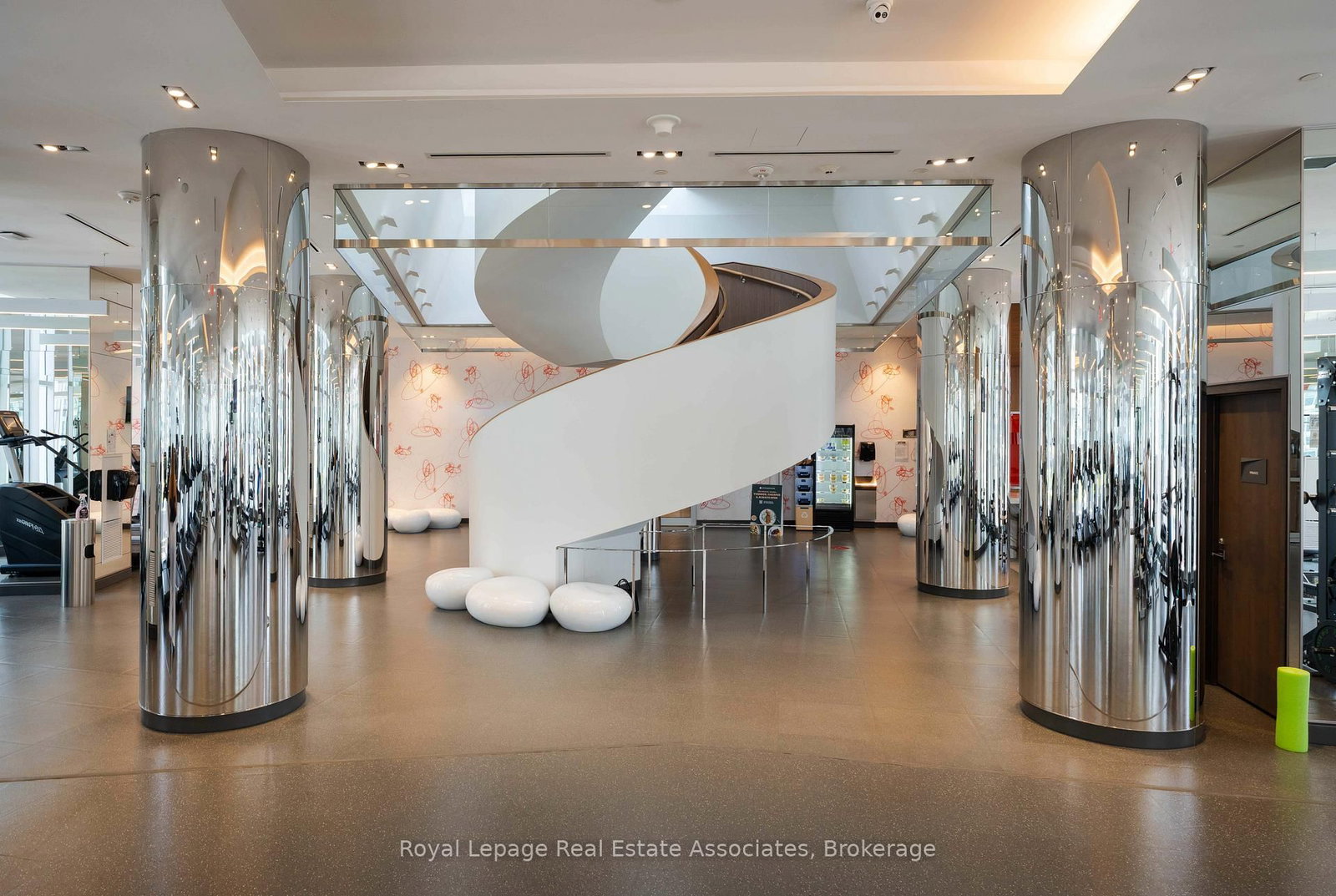 10 York Street, Unit 4603 - Photo 33