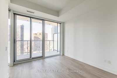 Unit 2108 — 3 Gloucester Street — photo 6