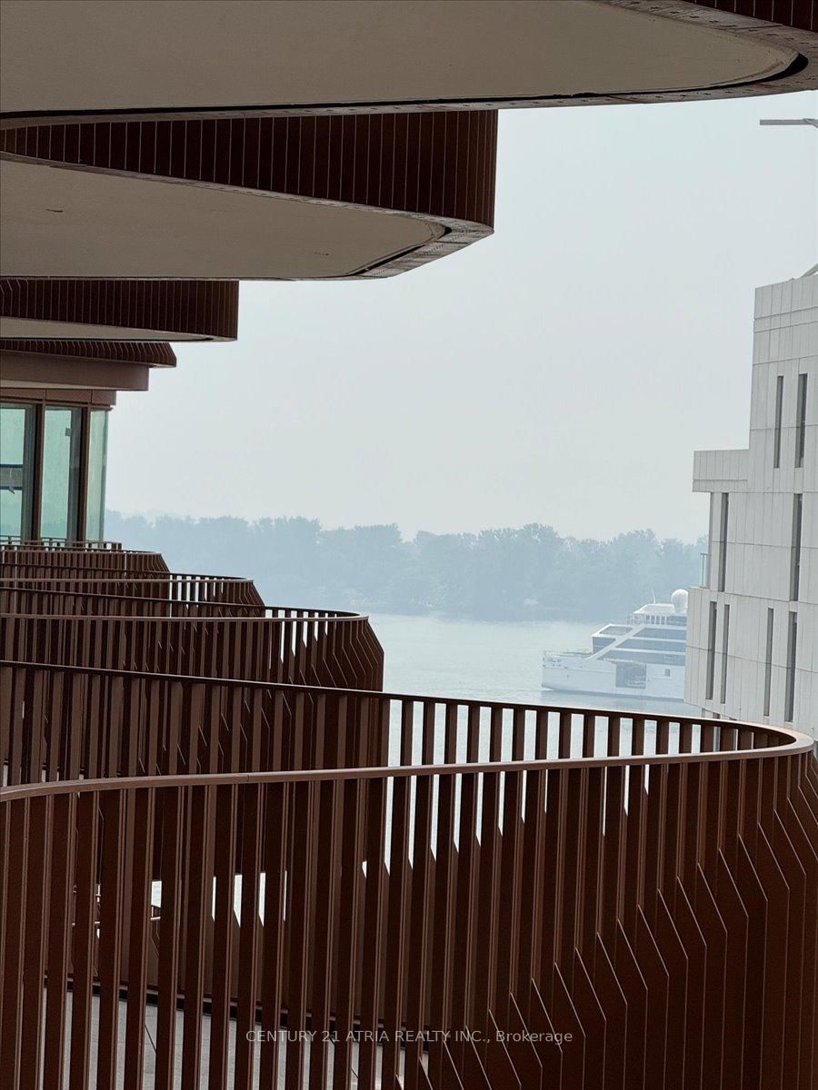 155 Merchants' Wharf, Unit 1228 - Photo 12