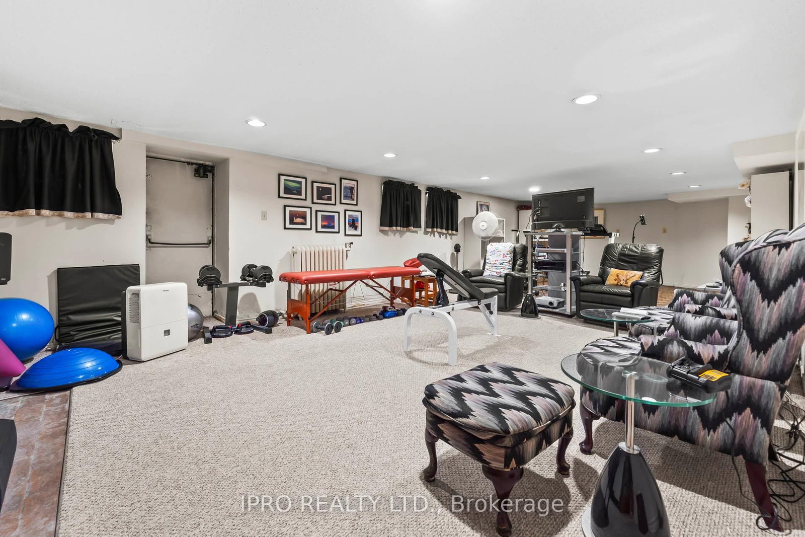 Listing Image 49