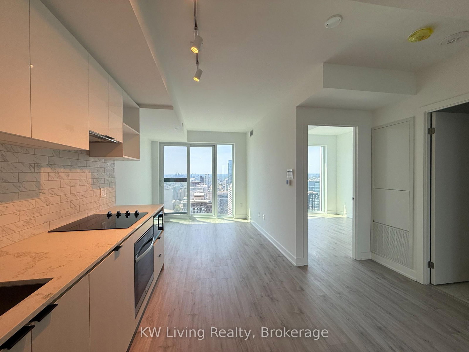 252 Church Street, Unit 5517 - Photo 2