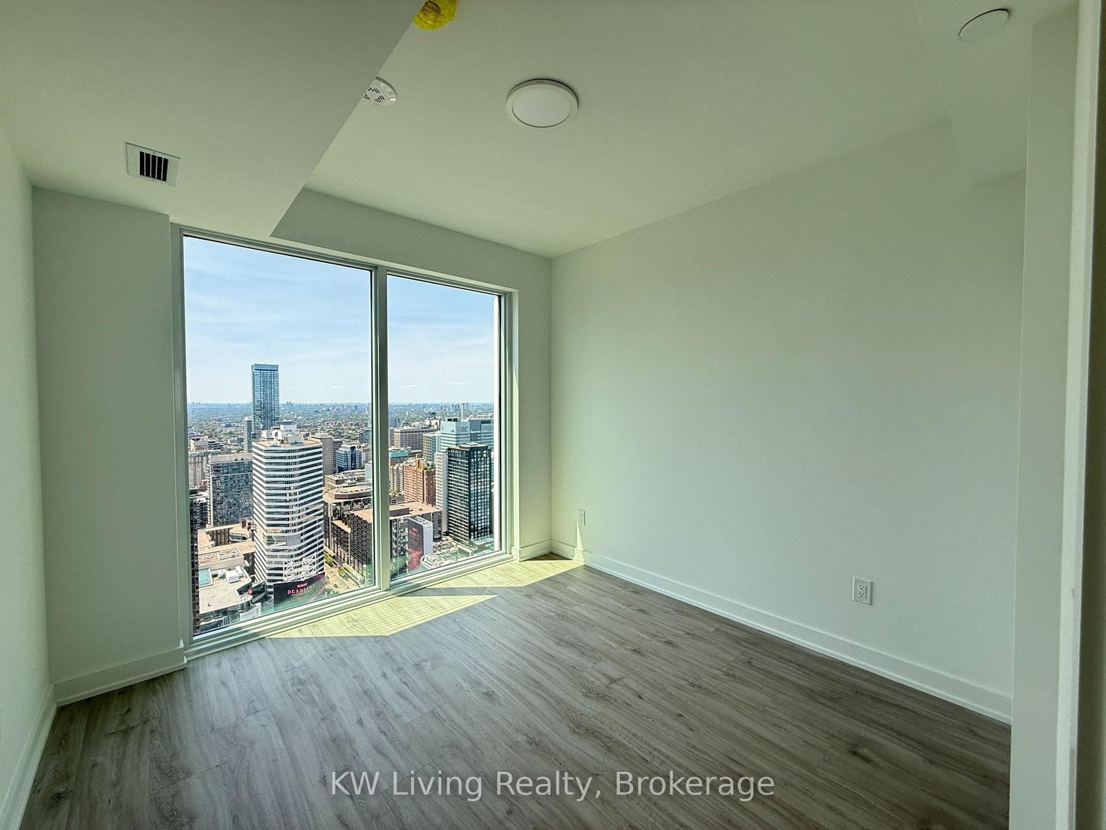 252 Church Street, Unit 5517 - Photo 5