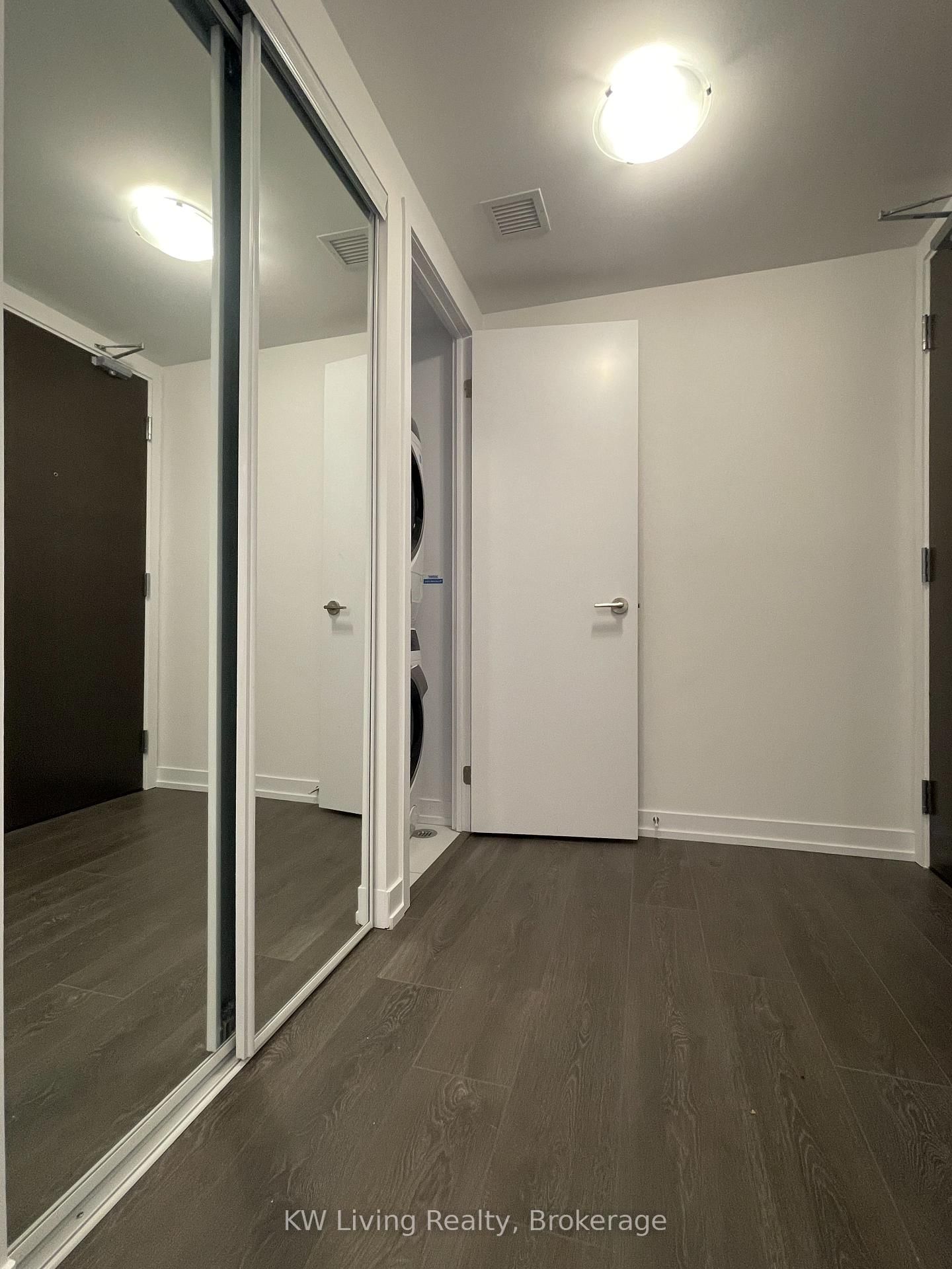 219 Dundas Street E, Unit 2207 - Photo 2