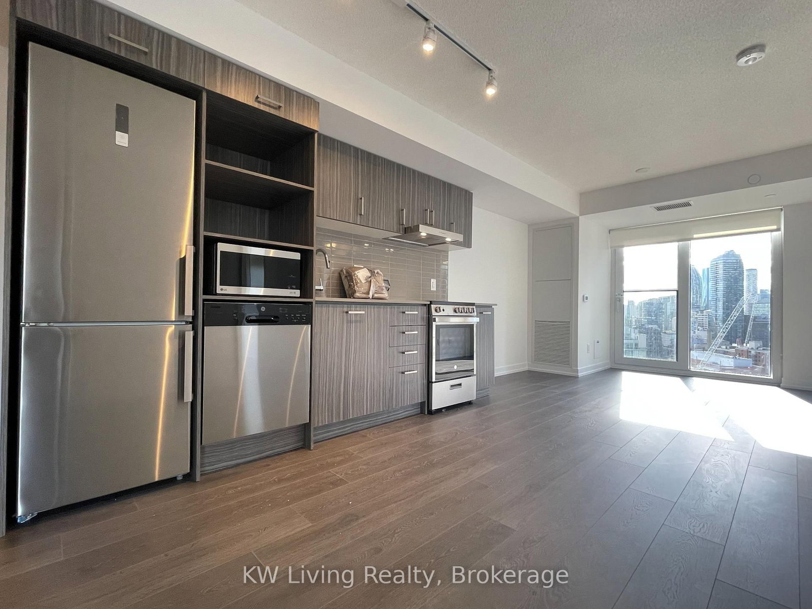 219 Dundas Street E, Unit 2207 - Photo 6