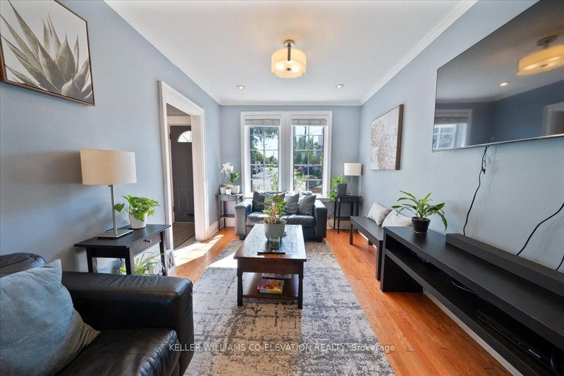 638 Winona Dr, Toronto, M6C 3V6 | Image 2
