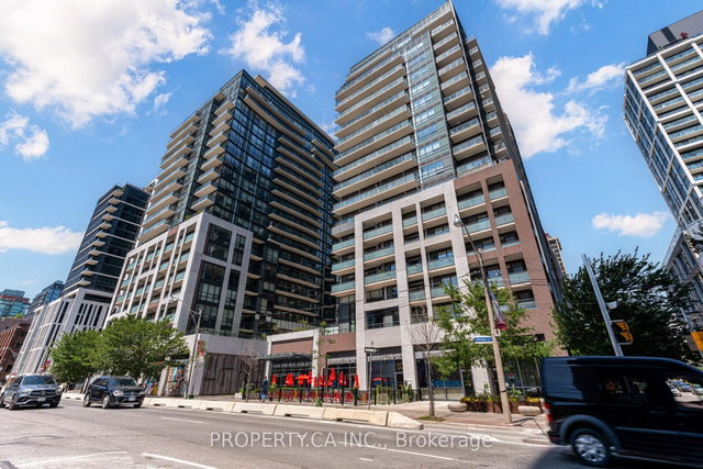 1228 - 460 Adelaide Street E