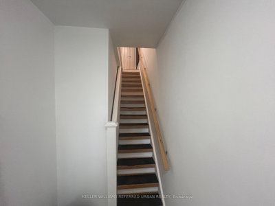 Unit Upper — 91 Dovercourt Road — photo 2