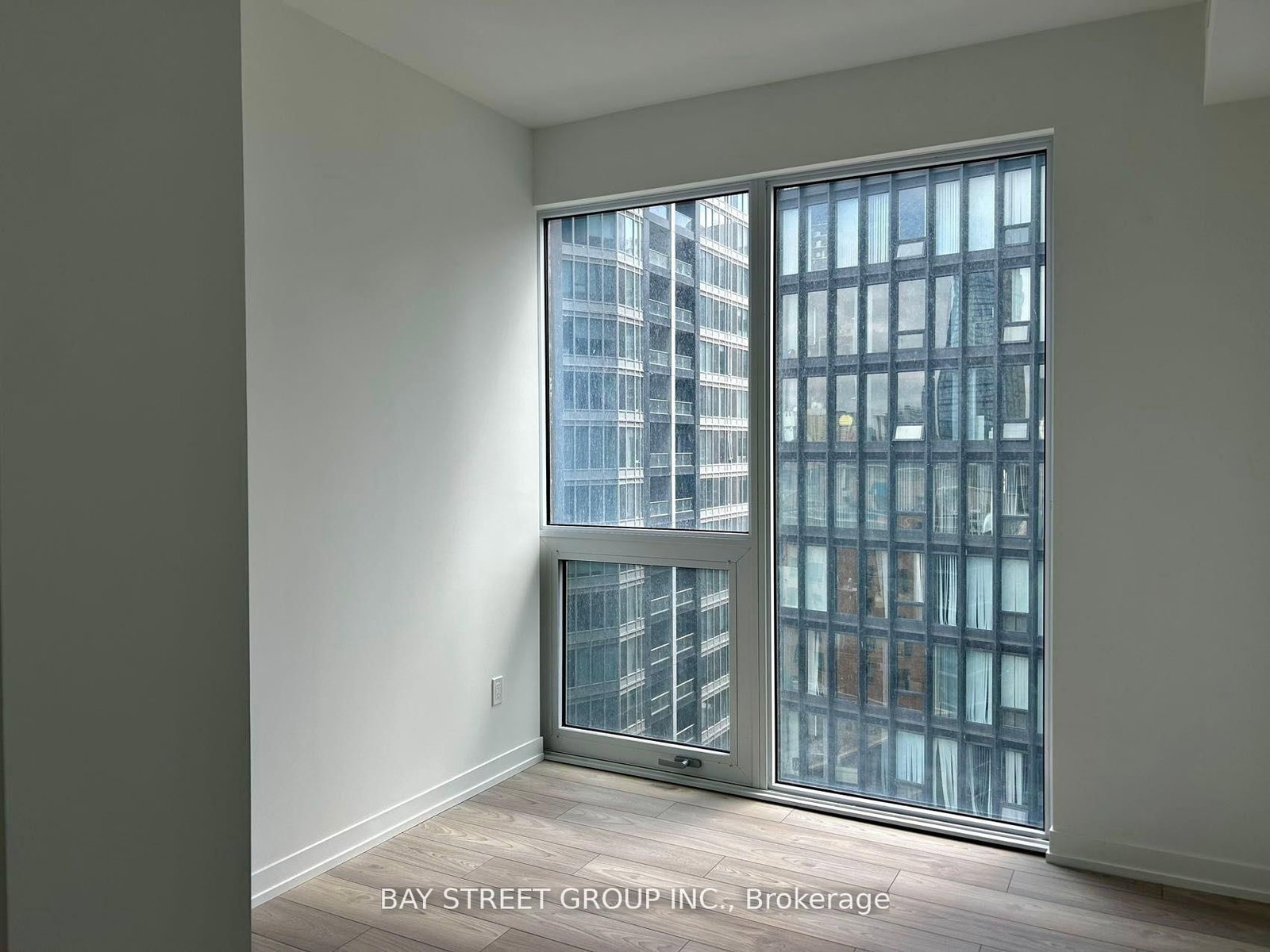 82 Dalhousie Street, Unit 2003 - Photo 10