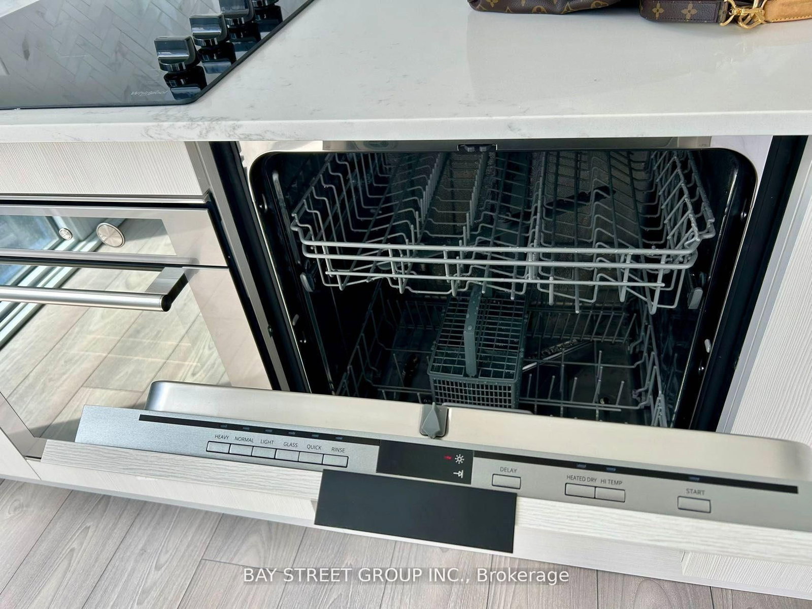 82 Dalhousie Street, Unit 2003 - Photo 8