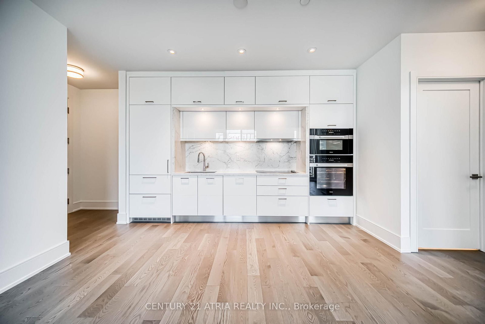 155 Merchants' Wharf, Unit 1227 - Photo 5