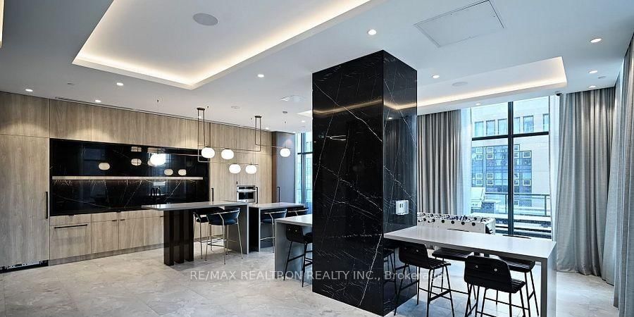 252 Church Street, Unit 5507 - Photo 12