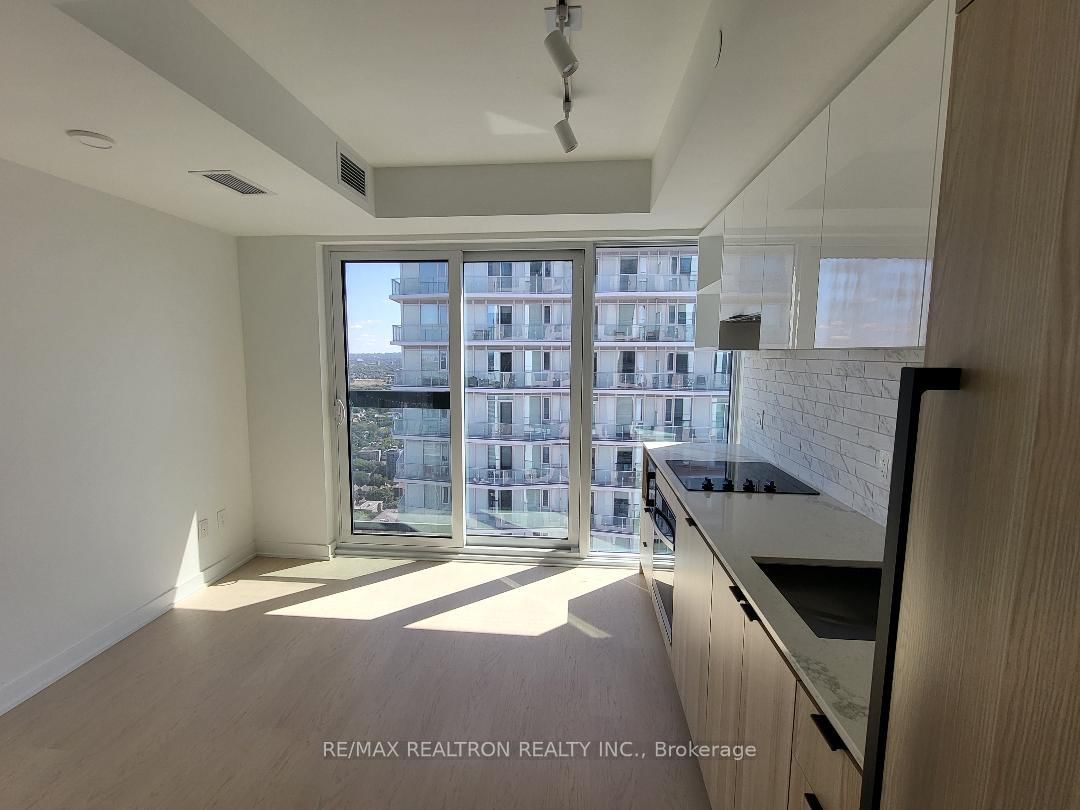 252 Church Street, Unit 5507 - Photo 4