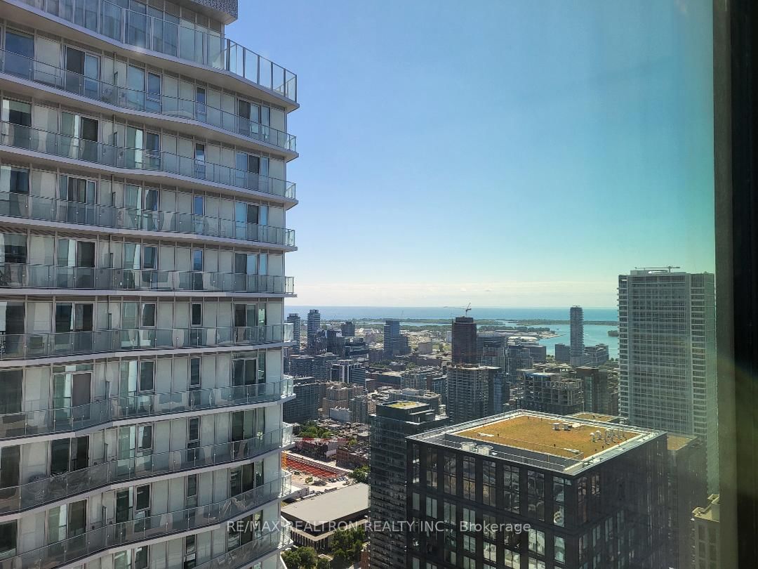 252 Church Street, Unit 5507 - Photo 8