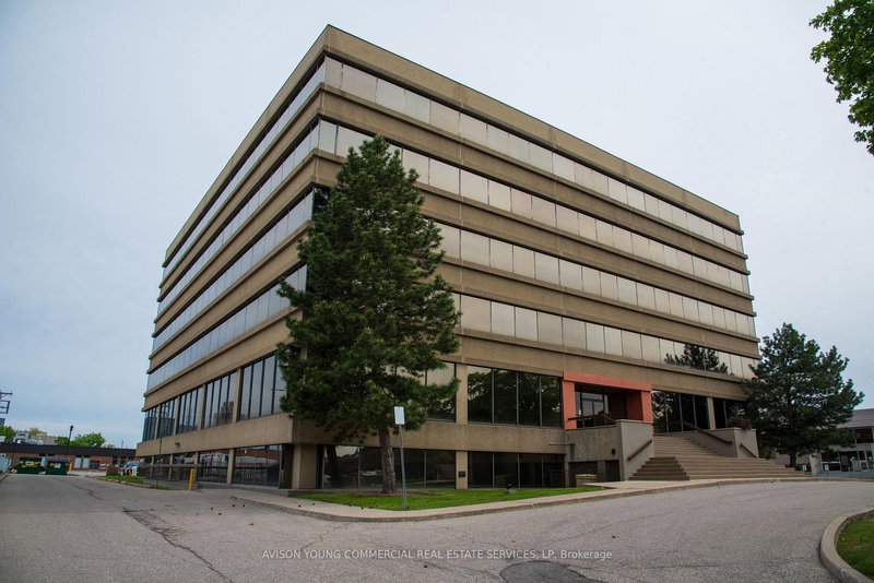 101 Duncan Mill Rd, Toronto, M3B 1Z3 | Image 2