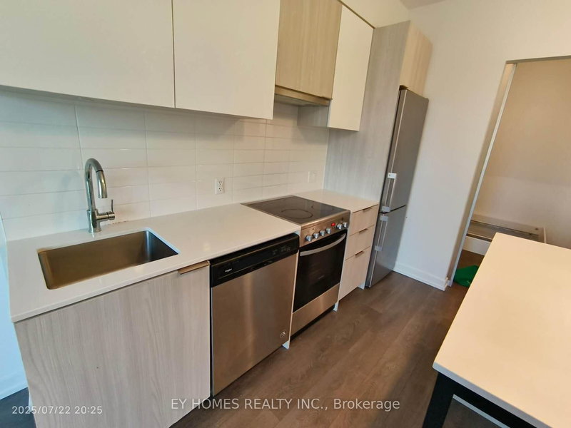 2709 - 203 College St, Toronto, M5T 1P9 | Image 3