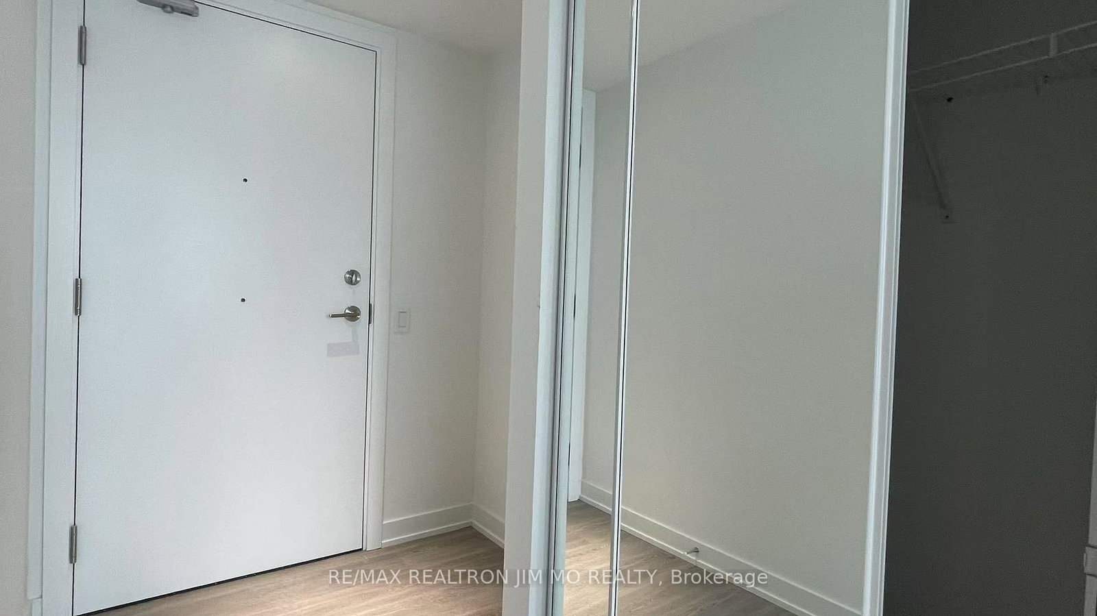 8 Wellesley Street W, Unit 5510 - Photo 15