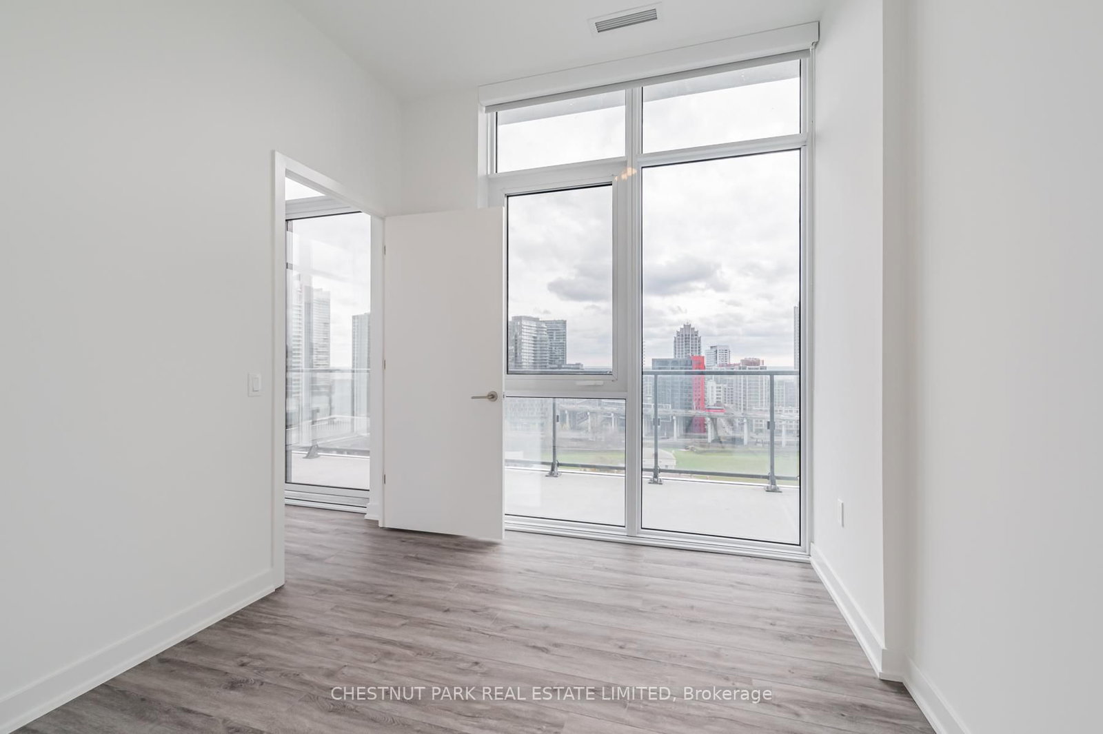 9 Tecumseth Street, Unit PH02 - Photo 18