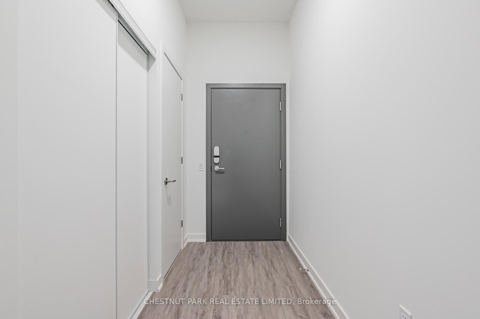 9 Tecumseth Street, Unit PH02 - Photo 2