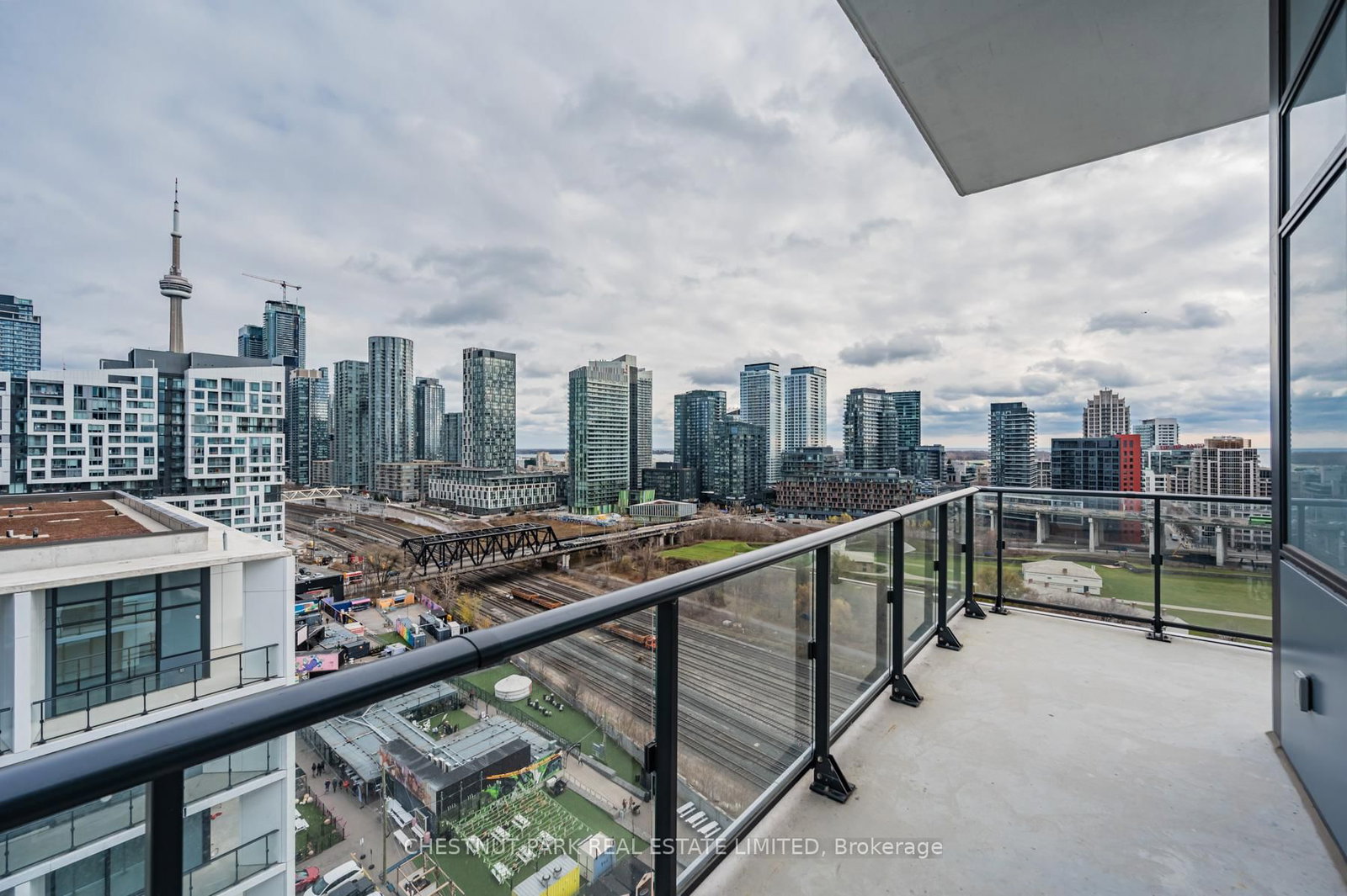 9 Tecumseth Street, Unit PH02 - Photo 25