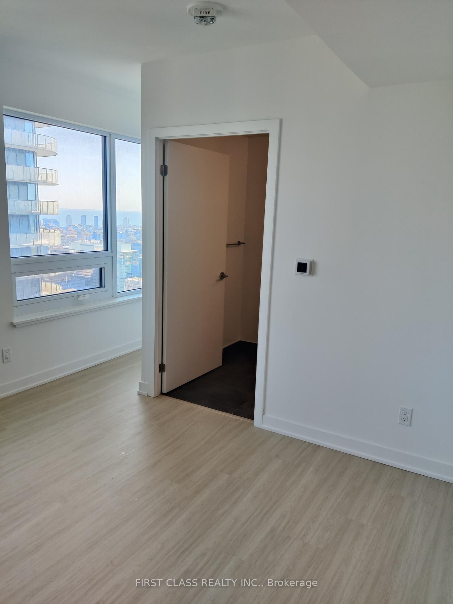 8 Wellesley Street W, Unit 5610 - Photo 7