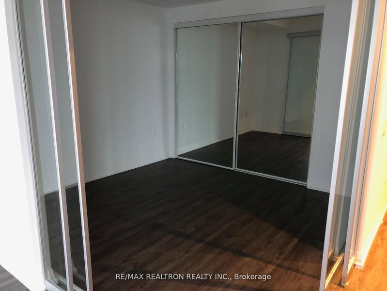 Room2