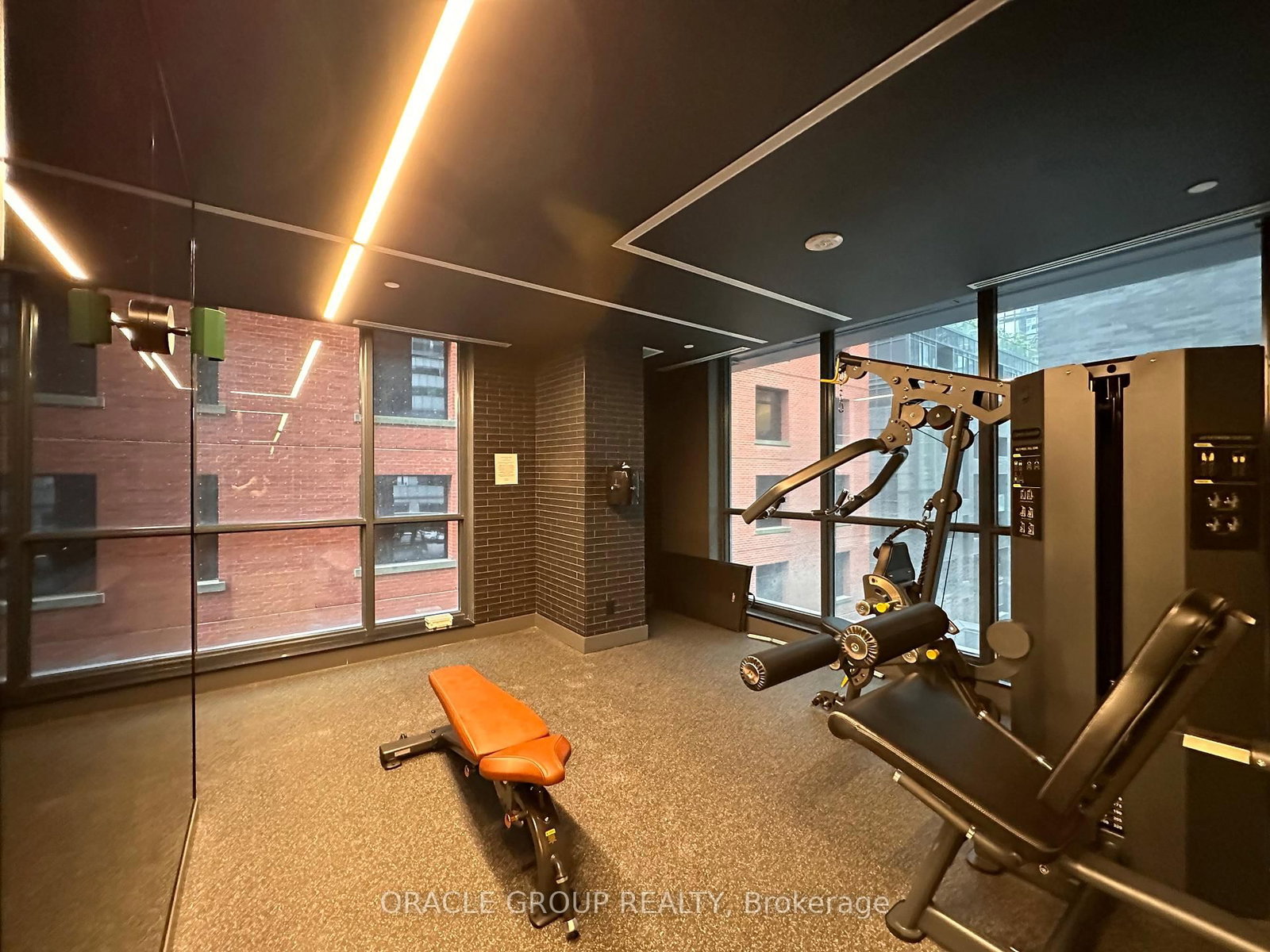 327 King Street W, Unit 3601 - Photo 23