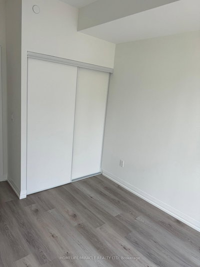 Unit 602 — 280 Dundas St W — photo 6