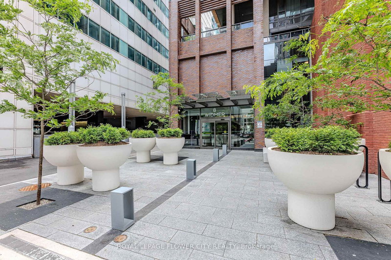2115 - 8 Widmer St, Toronto, M5V 0W6 | Image 2