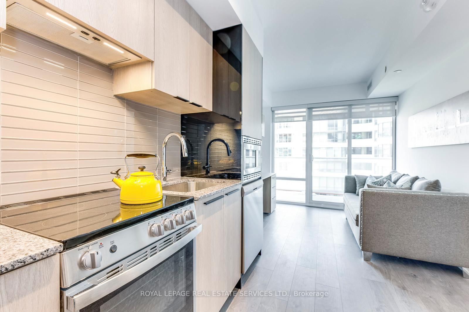 18 Maitland Terrace, Unit 1213 - Photo 14