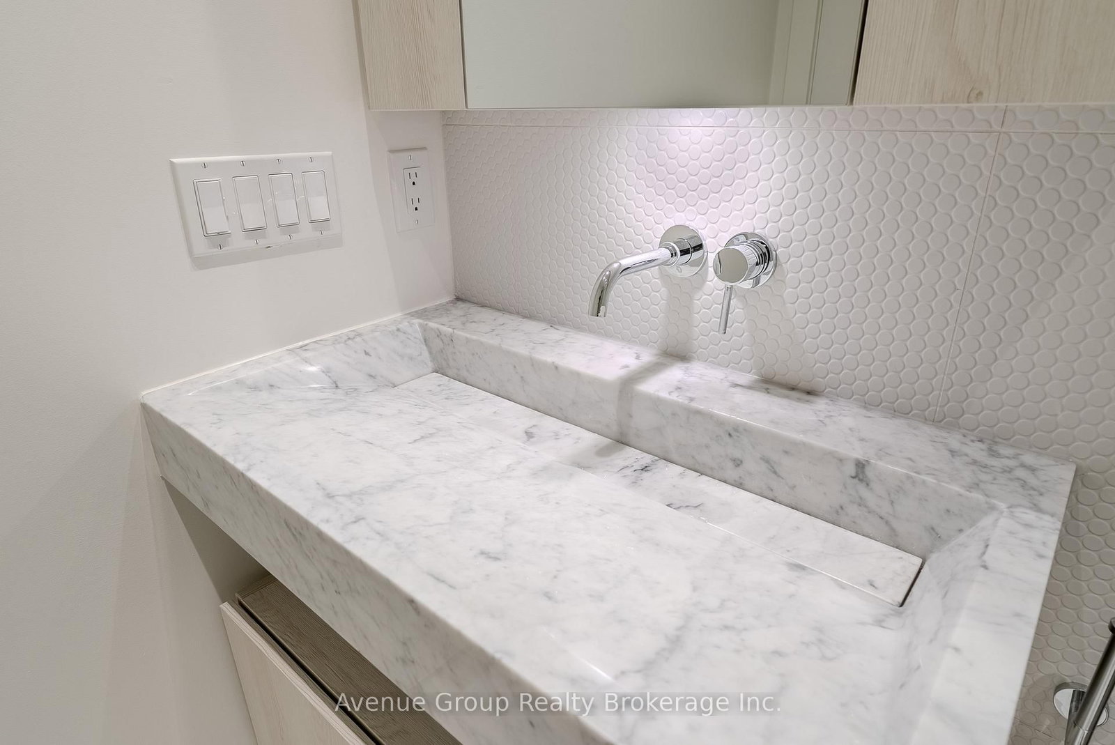 11 Yorkville Avenue, Unit 2812 - Photo 18