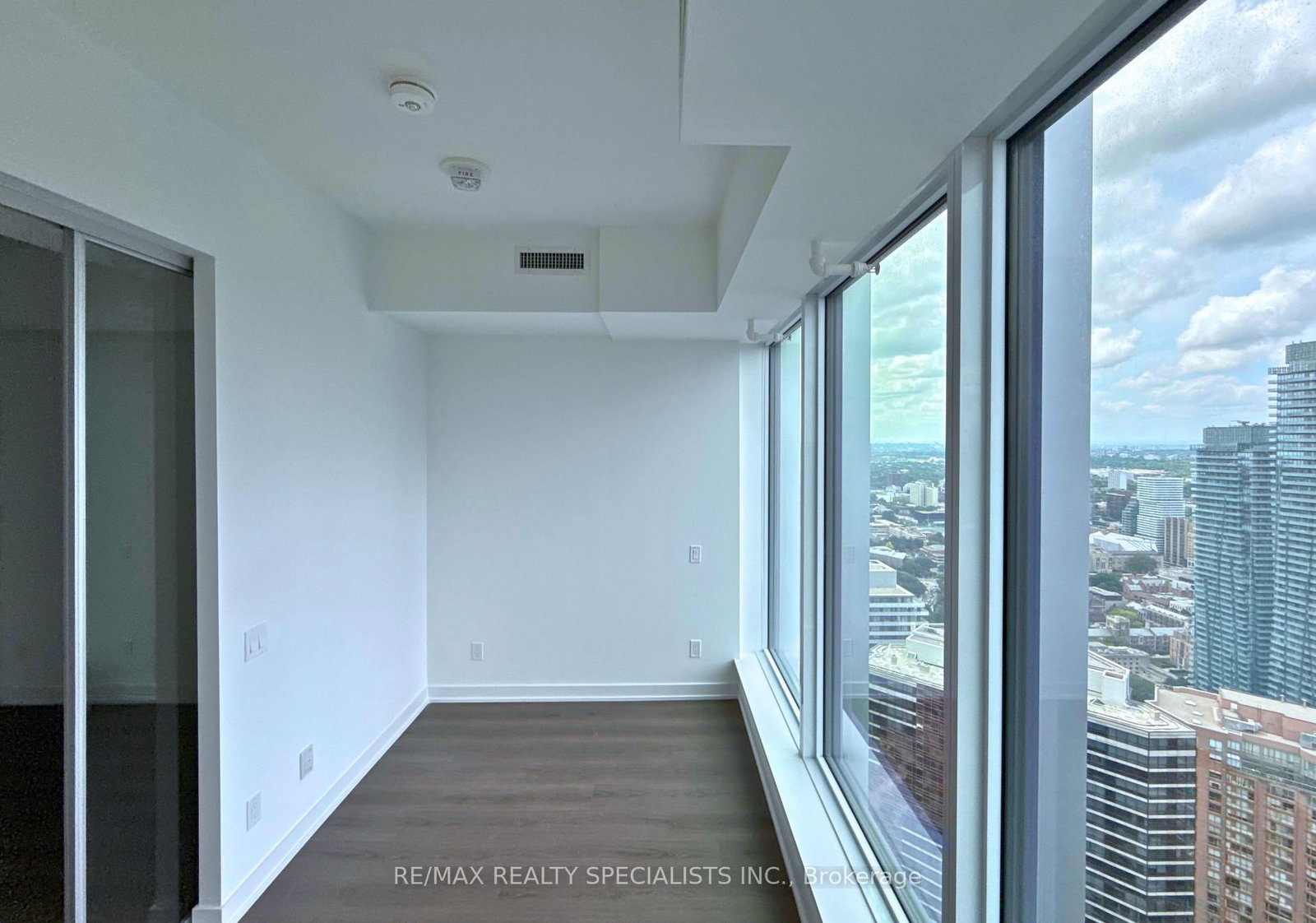 8 Wellesley Street W, Unit #5805 - Photo 13