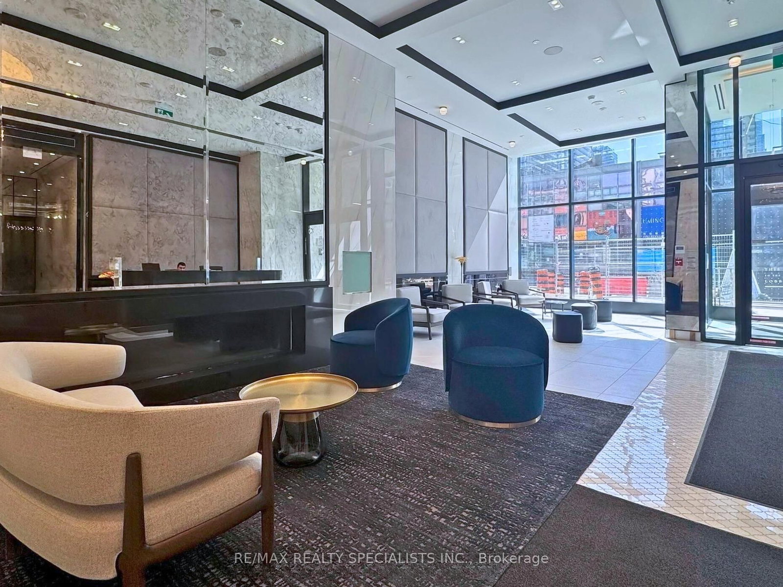 8 Wellesley Street W, Unit #5805 - Photo 37