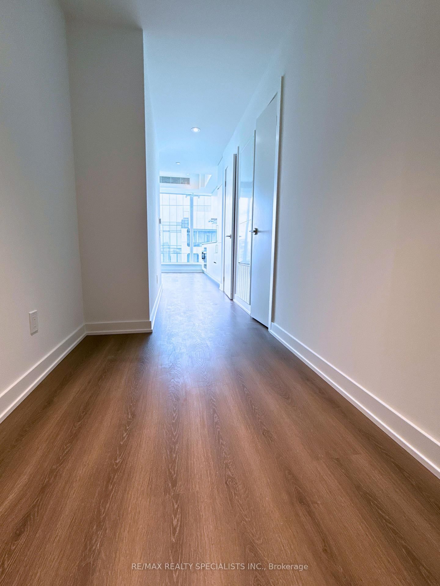 8 Wellesley Street W, Unit #5805 - Photo 6