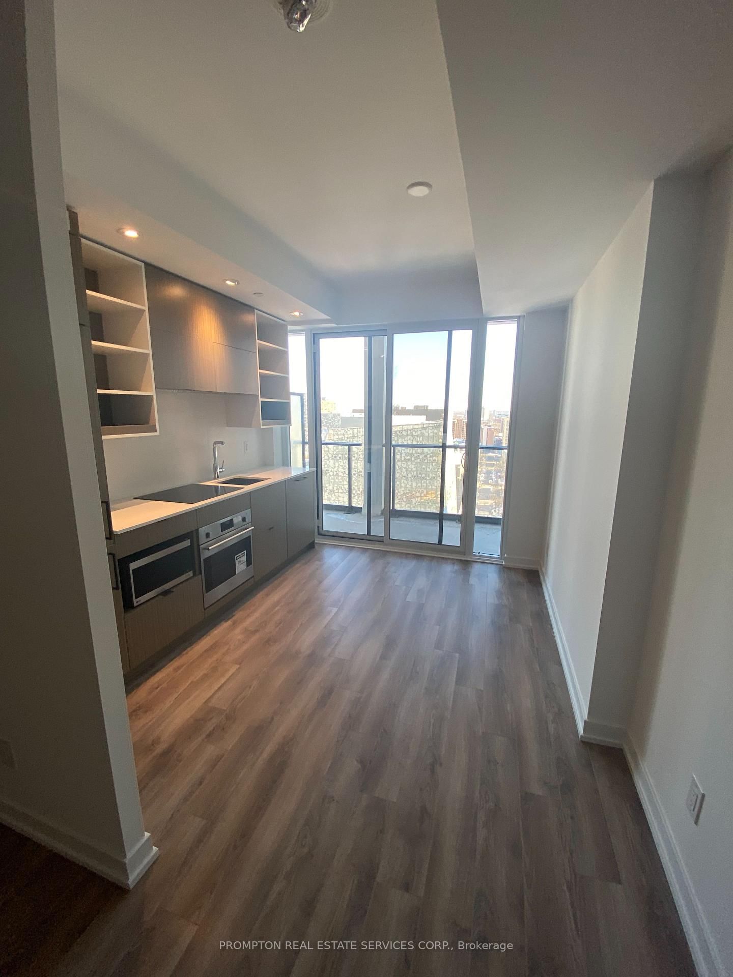 20 Edward Street, Unit 1517 - Photo 13