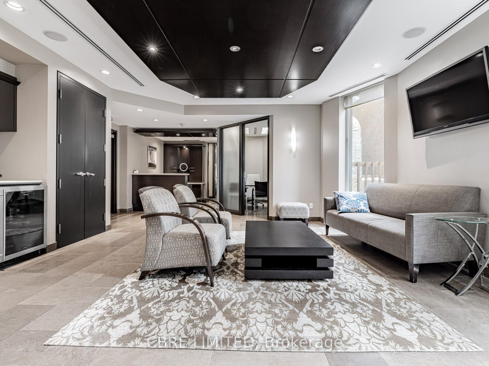 236 Avenue Road, Unit 2nd Floor - Photo 21