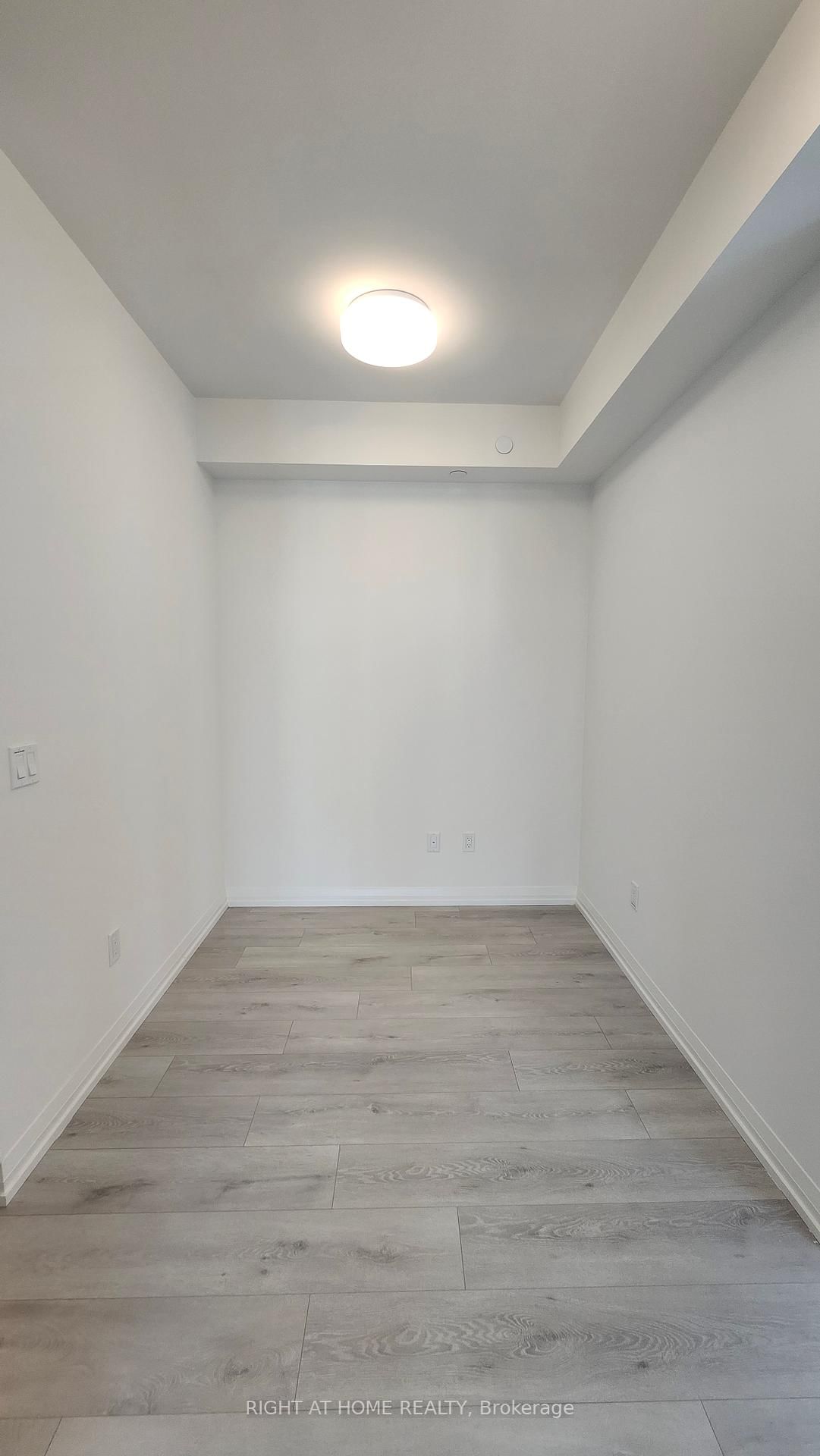 280 Dundas Street W, Unit 2202 - Photo 19