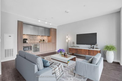 Unit TH5 — 85 Wood Street — photo 6