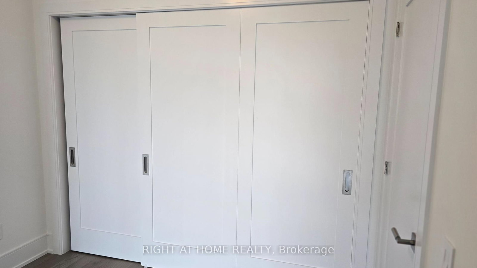 155 Merchants' Wharf, Unit 1226 - Photo 30