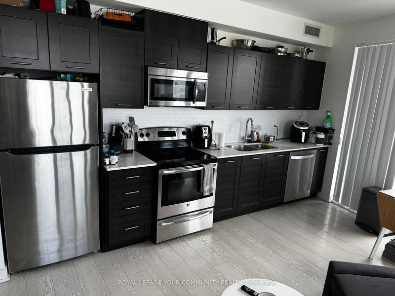 1903 - 20 Bruyeres Mews, Toronto, M5V 0G8 | Image 3