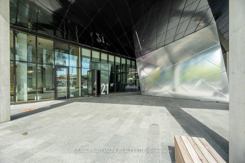 407 - 21 Lawren Harris Sq, Toronto, M5A 0T4 | Image 2
