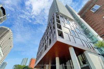 Unit 2001 — 81 wellesley Street E — photo 2